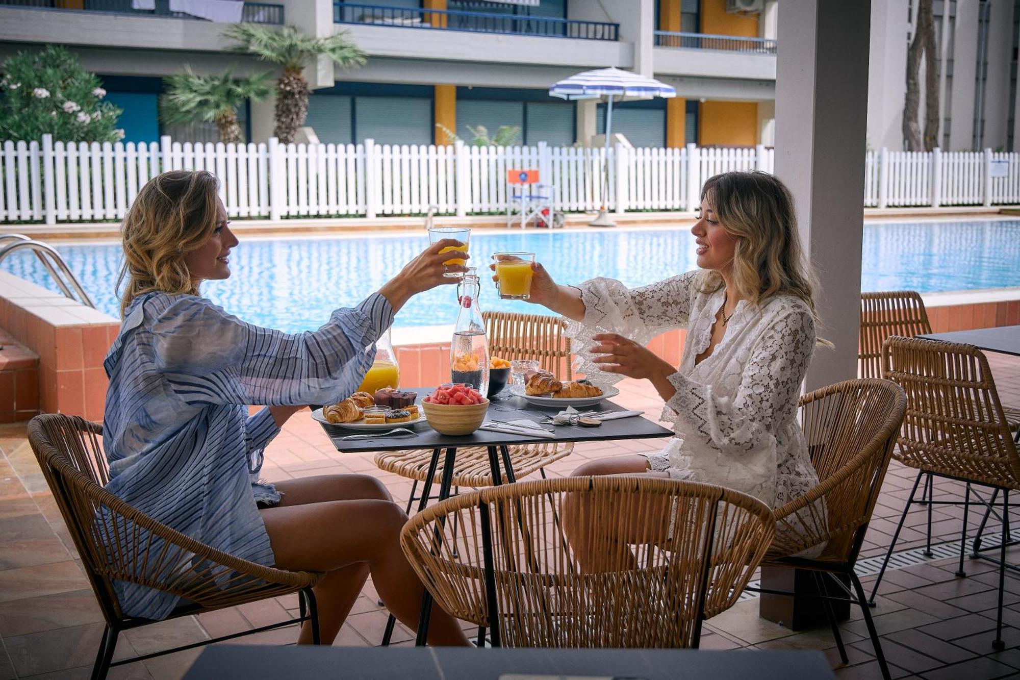 Hotel Club La Villa مارتينسيكورو المظهر الخارجي الصورة